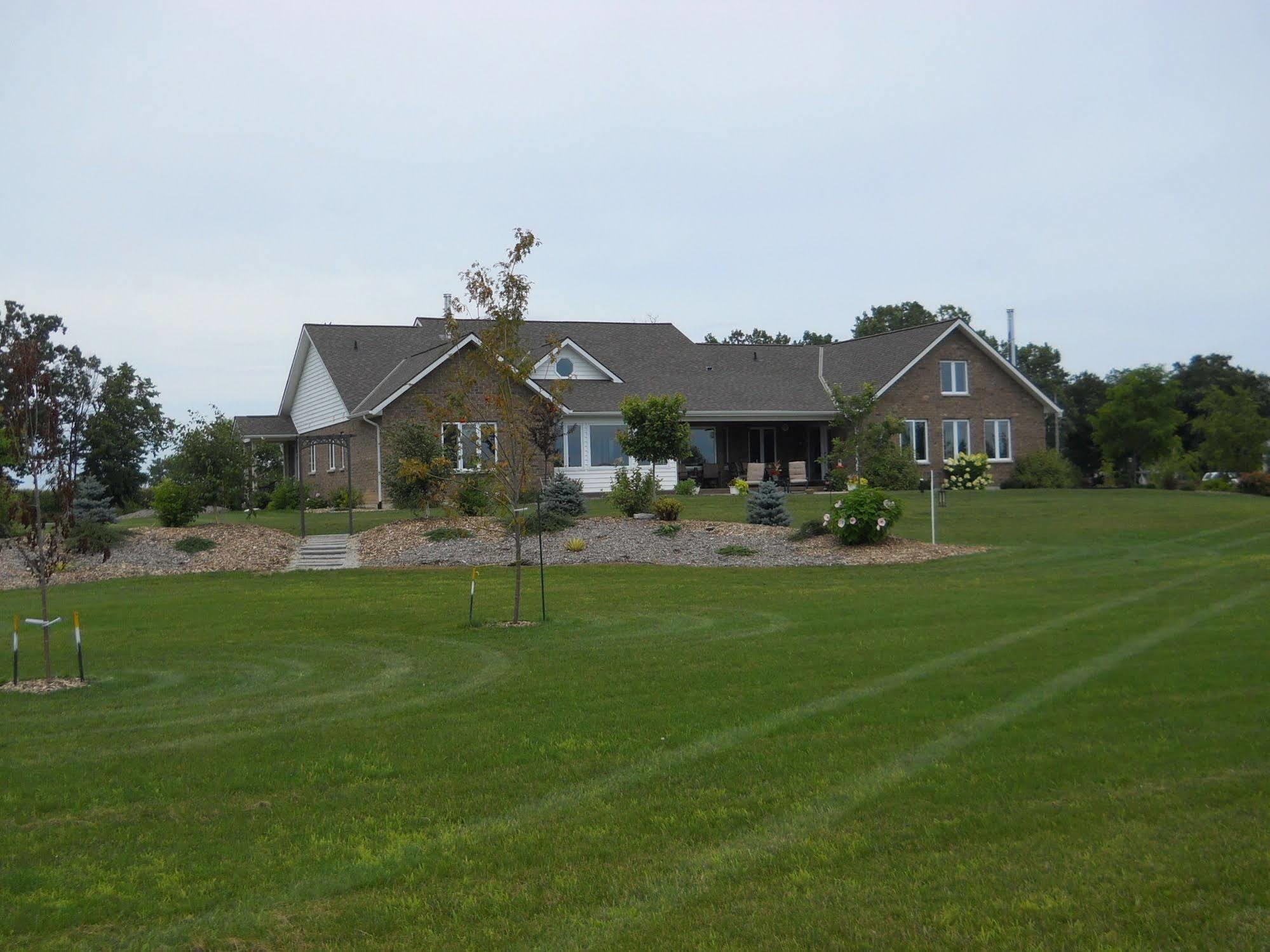 Wenzler'S Landing B&B Wheatley Экстерьер фото